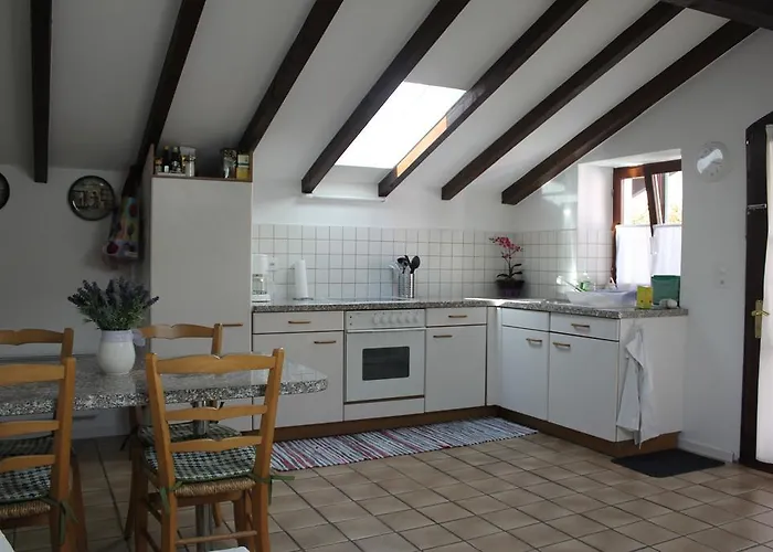 Casa Gialla * Gordola