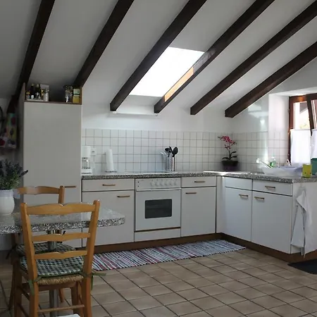 Casa Gialla * Gordola